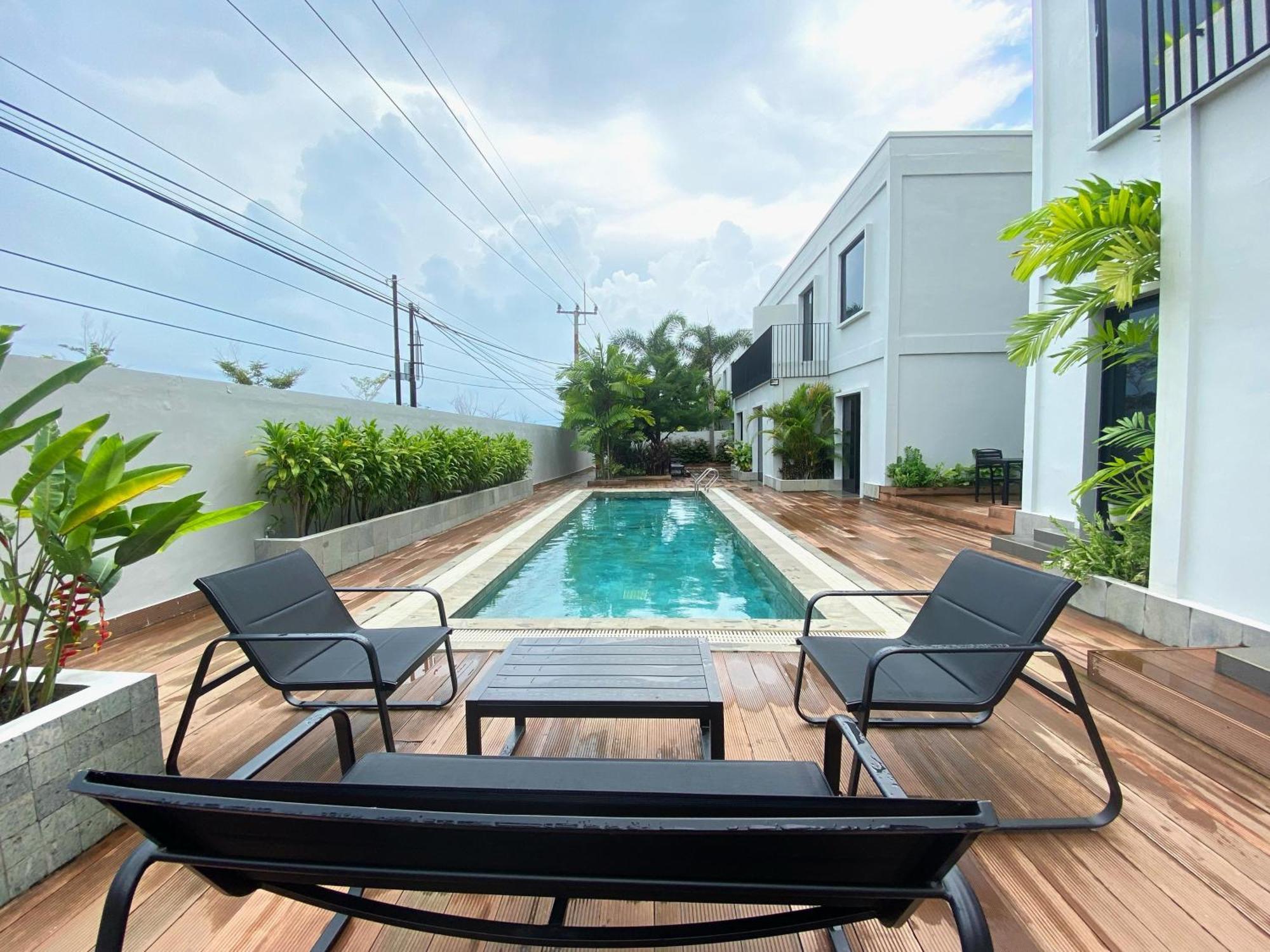 Onyx Hotel & Villa Tanjunguban Εξωτερικό φωτογραφία
