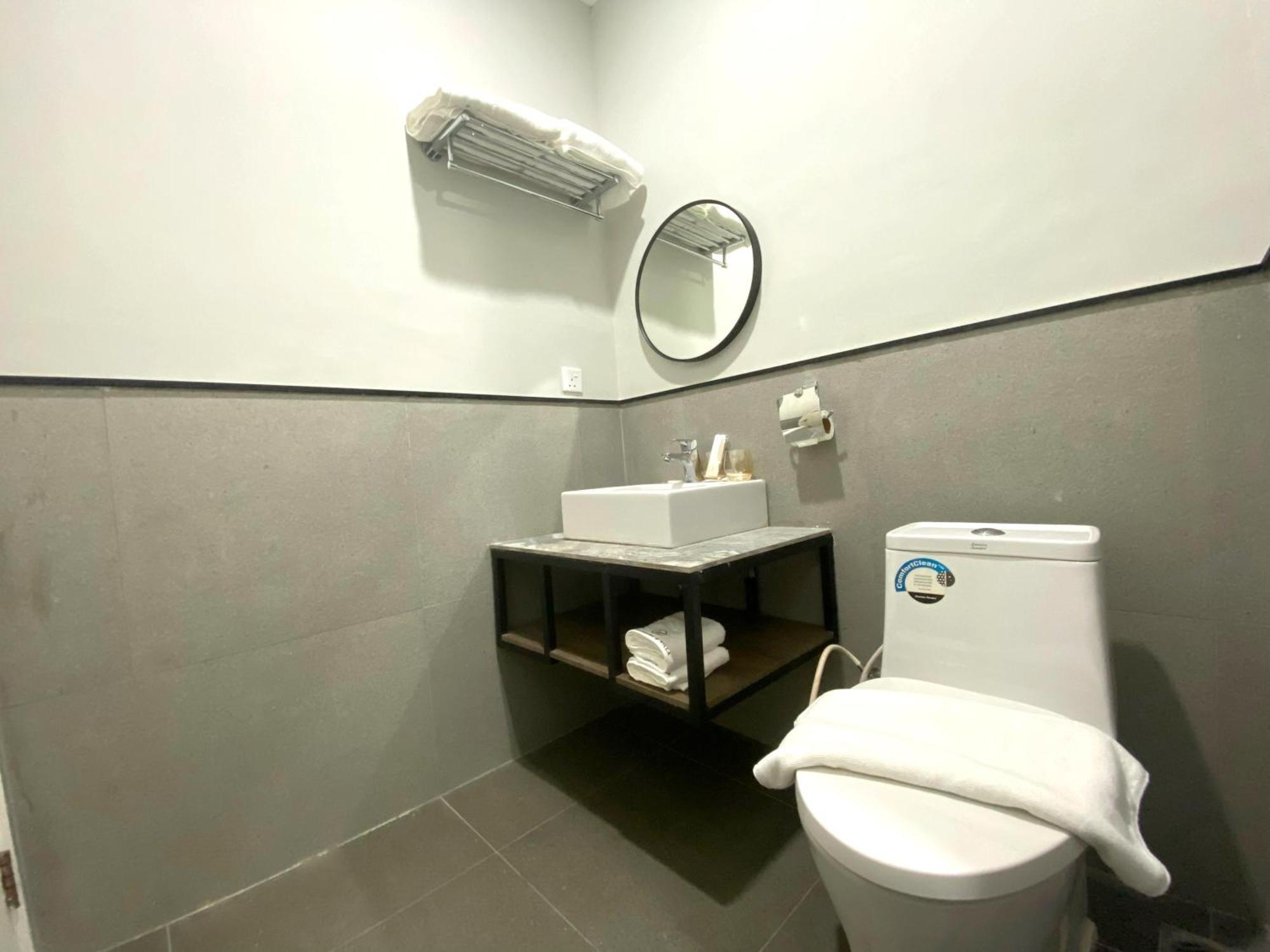 Onyx Hotel & Villa Tanjunguban Εξωτερικό φωτογραφία