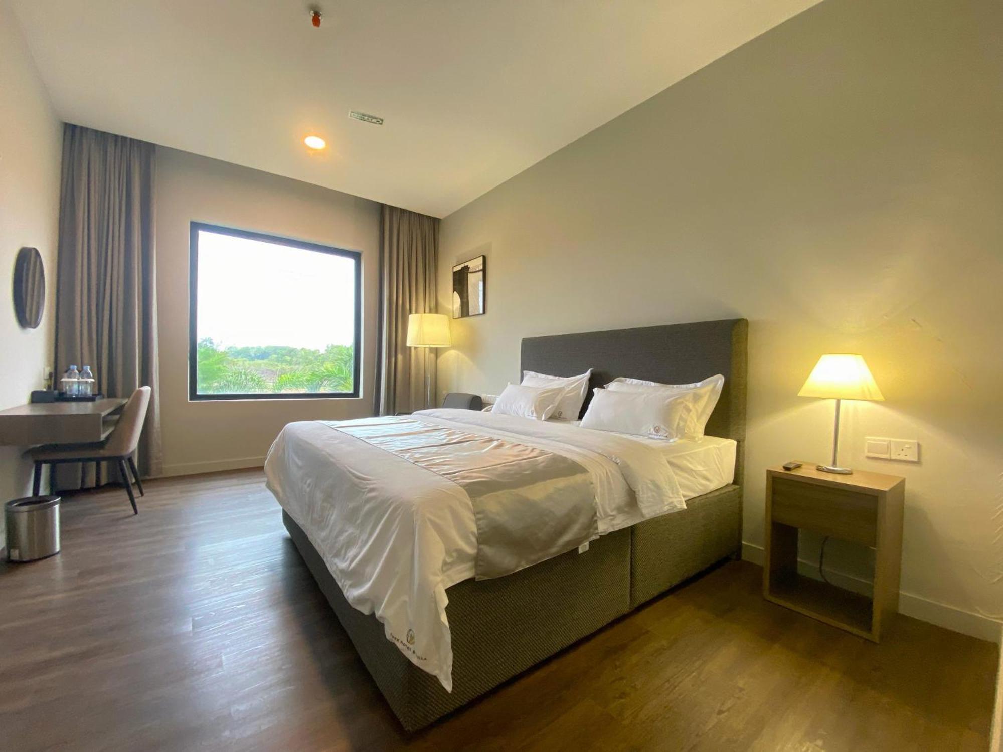 Onyx Hotel & Villa Tanjunguban Εξωτερικό φωτογραφία